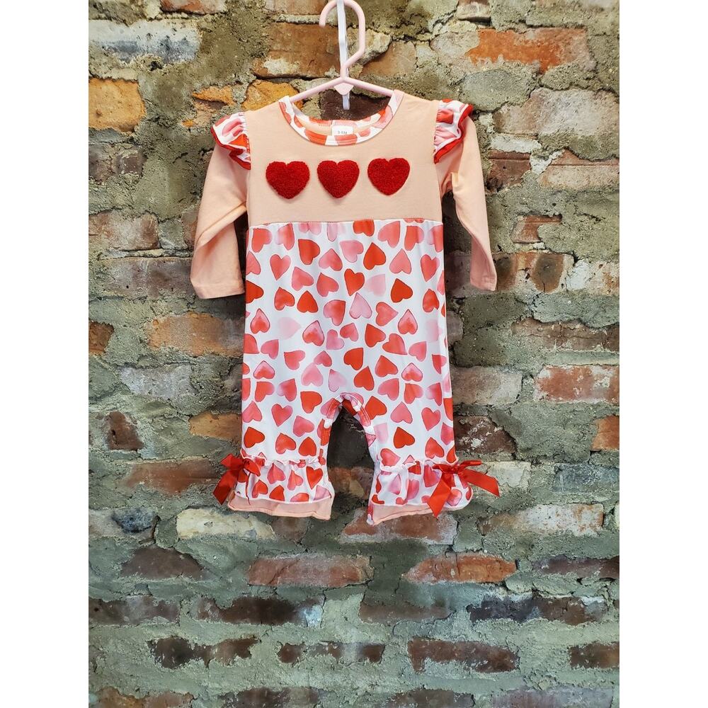 Valentines Day Baby Girls Heart Romper Jumpsuit One Piece Outfit Size 3-6M - Picture 1 of 3